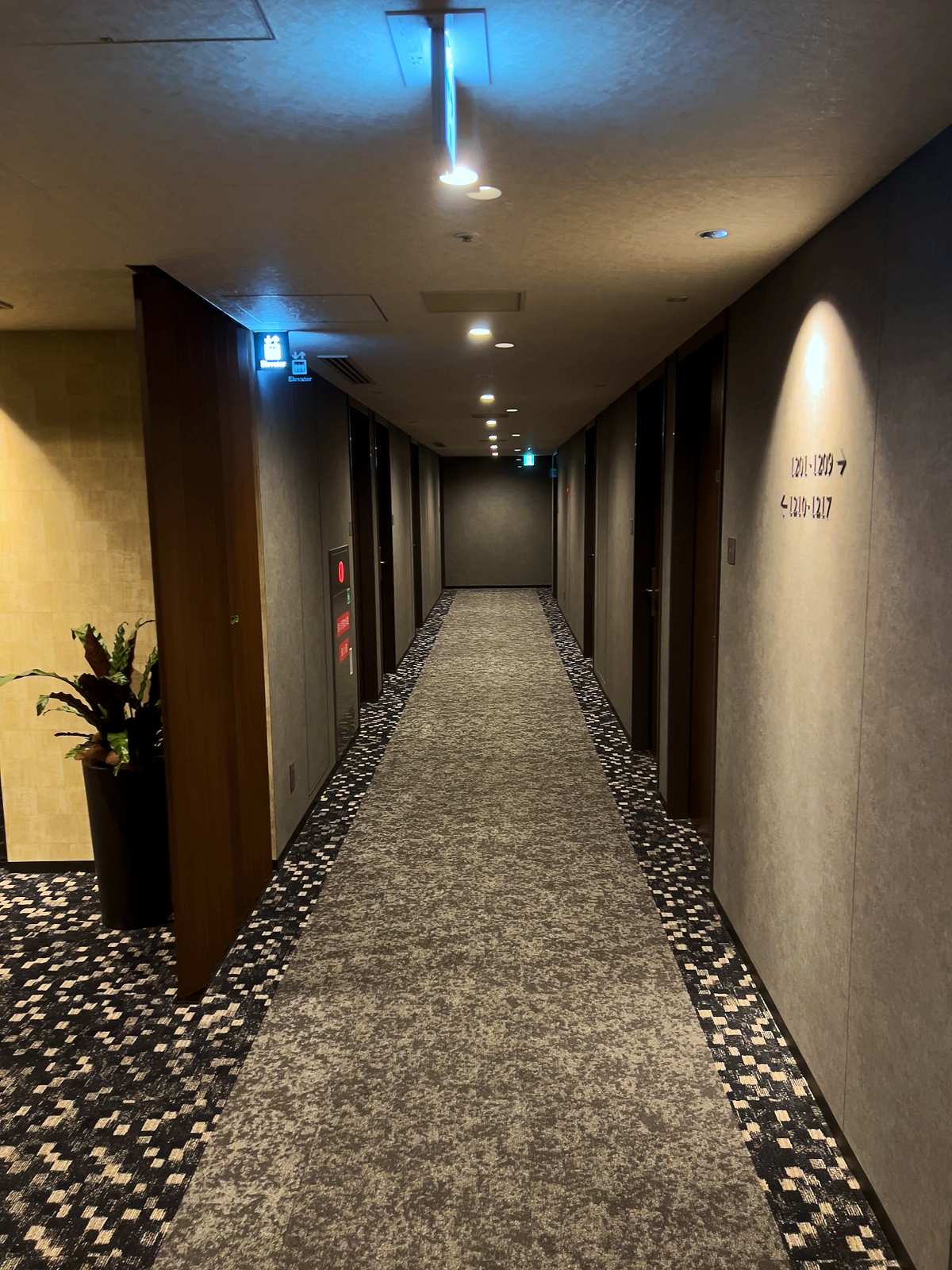 ダイワロイネットホテル熊本銀座通り 客室フロア
