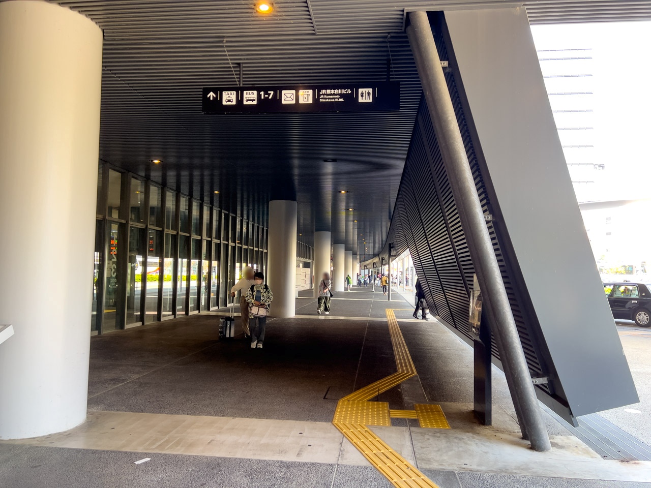 白川口左側の風景