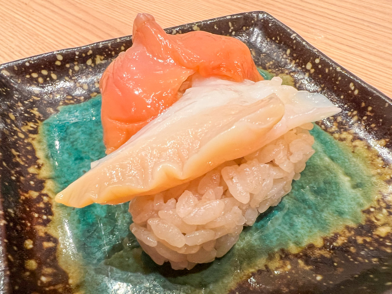 杉玉 中野坂上店 つぶ貝と赤貝のお寿司